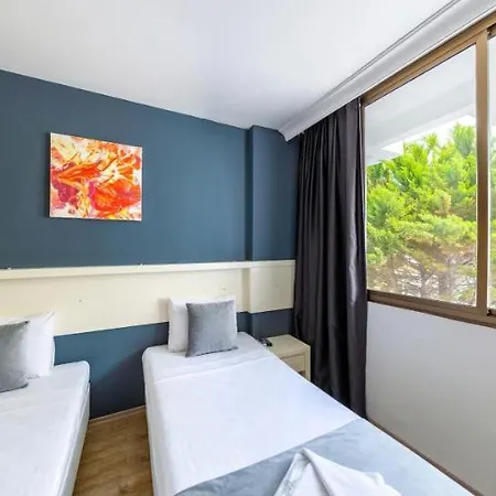 Отель Z Кешме